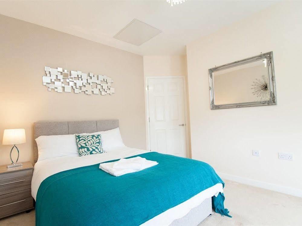 Station Suites Watford  Exterior foto